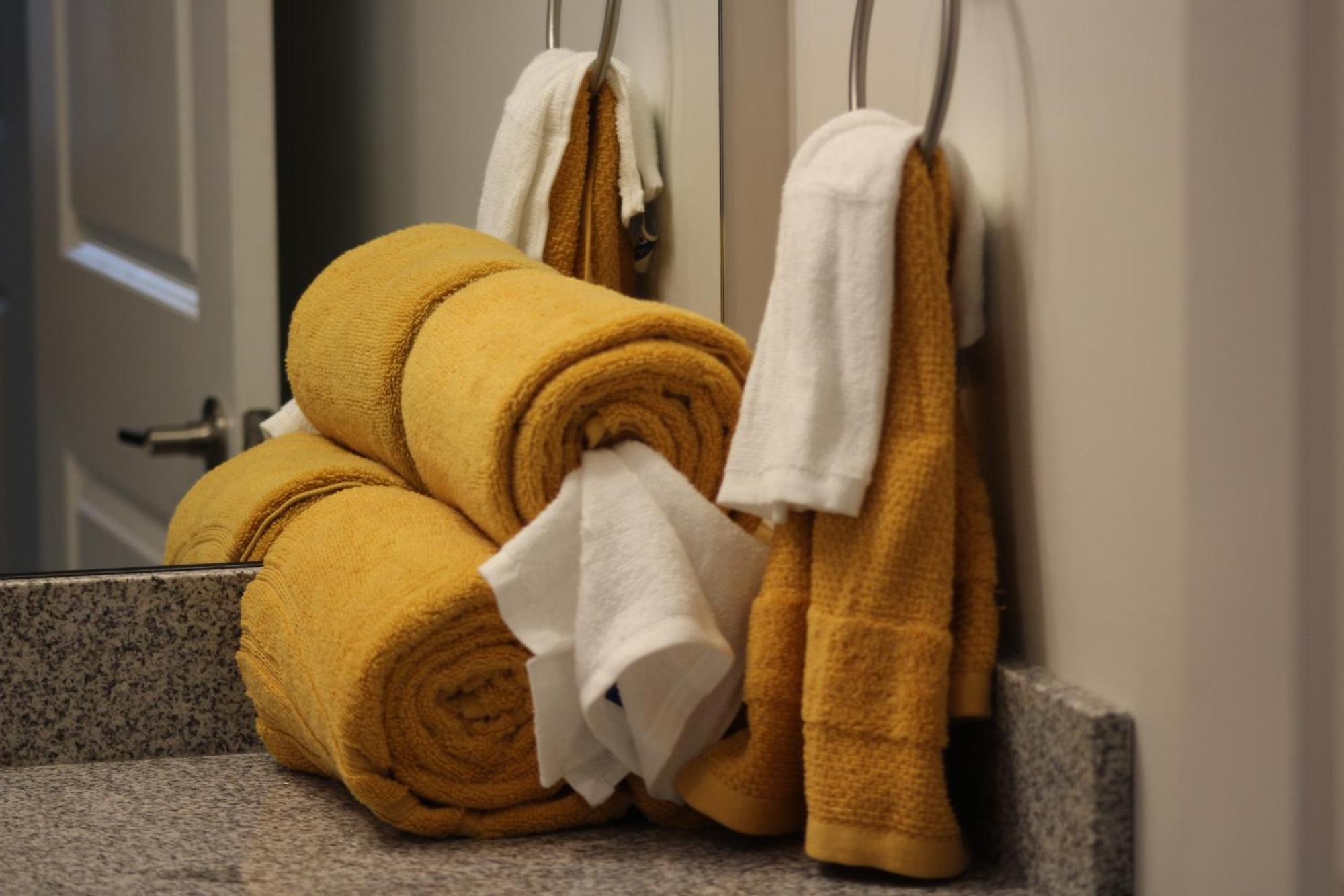 Quiet And Luxury Apartment - 10 Minutes From Ecu Winterville 외부 사진